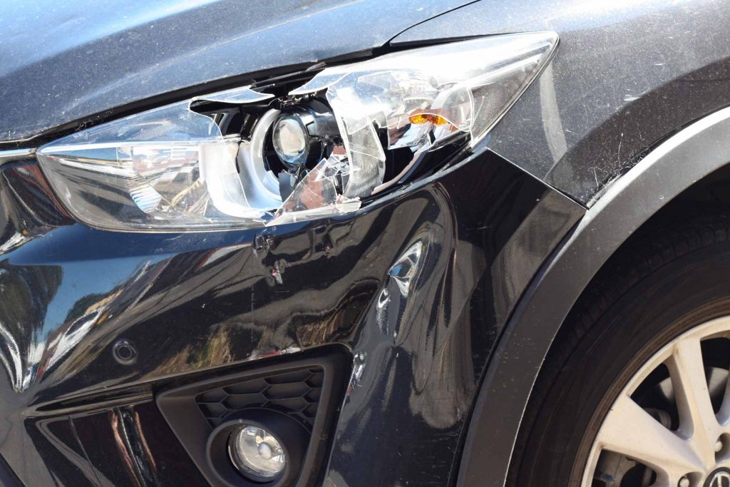 Headlight-Repairs-and-Replacements