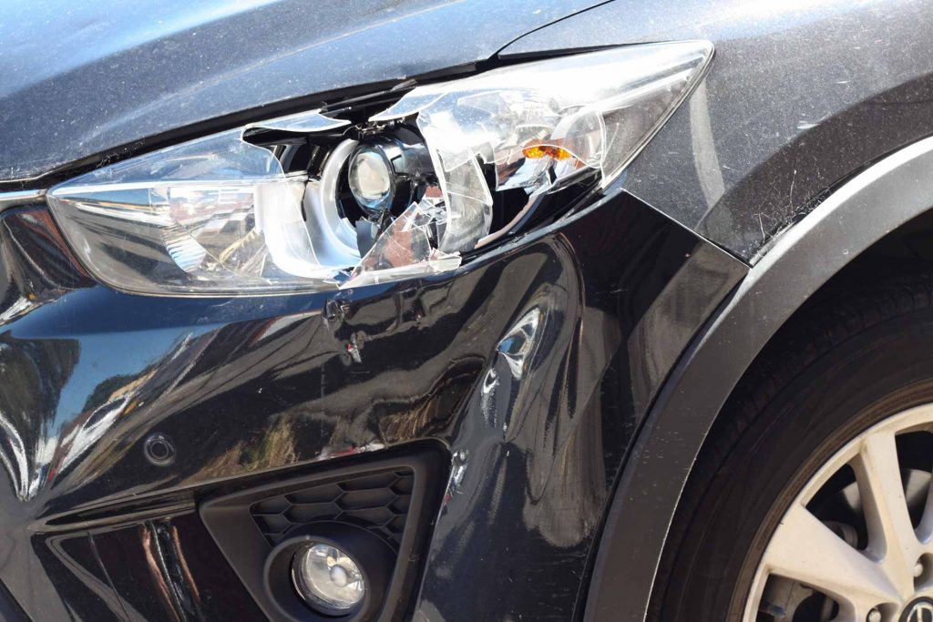 Headlight-Repairs-and-Replacements Headlight-Repairs-and-Replacements